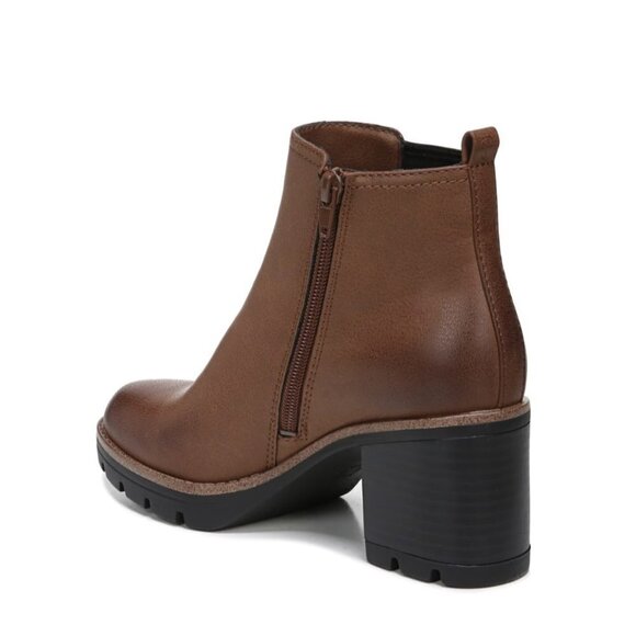 NATURALIZER Madalynn-Gore Lug Sole Booties - Picture 12 of 14